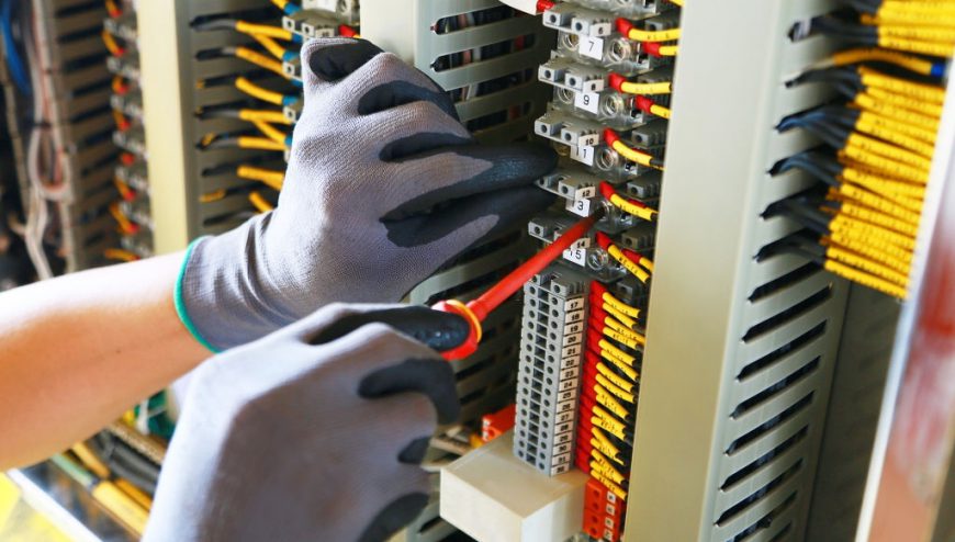 Компанія Вега плюс - Профілактика аварій, пов’язаних з електрикою